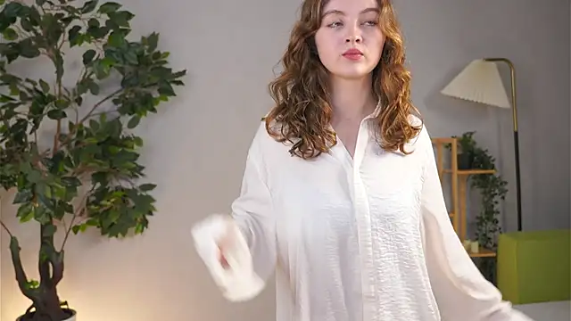 MarilynDibartolo online show from 3, 12, 2025