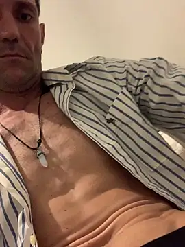 Tesudo034 online show from 4, 2, 2026