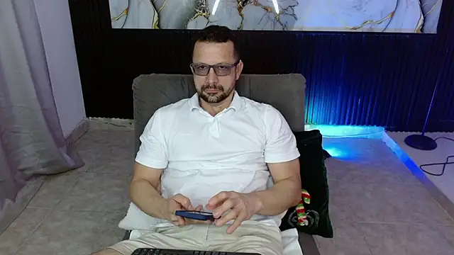 robert poison1 online show from 5, 12, 2025