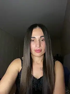 Snapshot of MonikaSi chatting on 19, 12, 2025 MonikaSi online show from 19, 12, 2025