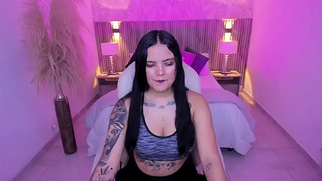 Allyson brown  online show from 18, 12, 2025