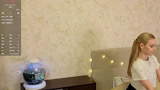 NaomiSwetheart online show from 22, 12, 2025