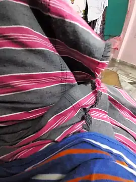 Yth24 online show from 30, 11, 2025