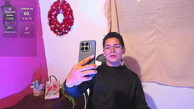 Asta YunoXXX online show from 5, 12, 2025