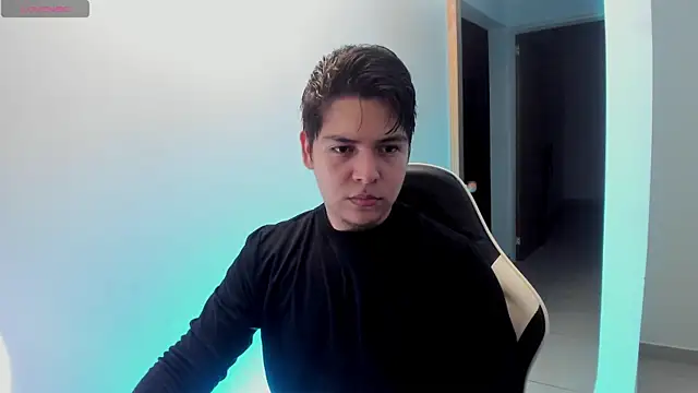 Snapshot of Asta_YunoXXX chatting on 23, 6, 2026 Asta YunoXXX online show from 23, 6, 2026