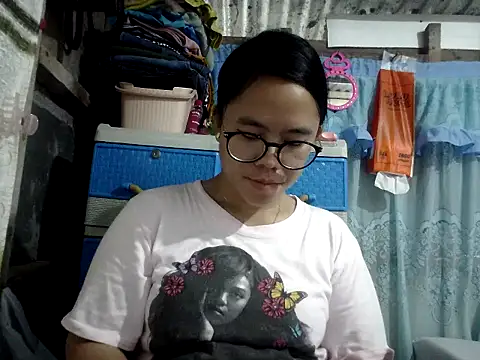 xxdreamgirl69 online show from 17, 3, 2026