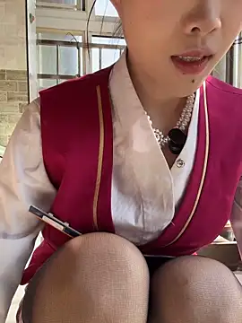 youyou-baby999 online show from 18, 2, 2026