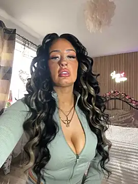 Snapshot of Lolaxox_ chatting on 19, 1, 2026 Lolaxox online show from 19, 1, 2026