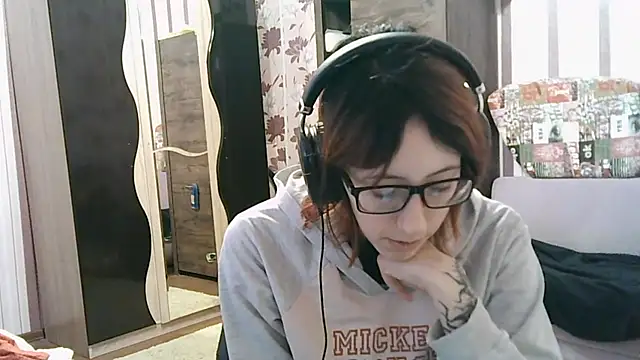 AmandaGimenez online show from 5, 12, 2025