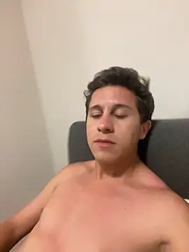 Snapshot of Emanueldickarg chatting on 12, 1, 2026 Emanueldickarg online show from 12, 1, 2026