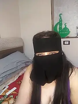 Snapshot of lolotheone chatting on 6, 4, 2026 lolotheone online show from 6, 4, 2026