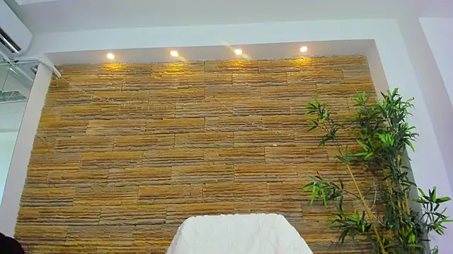 Snapshot of Cherry_Charmxxx chatting on 8, 1, 2026 Cherry Charmxxx online show from 8, 1, 2026