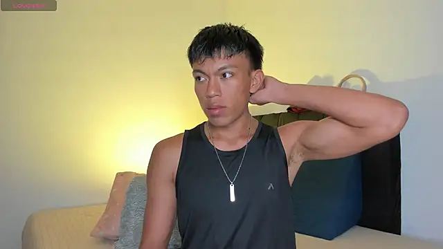 Snapshot of santinaughty chatting on 19, 2, 2026 santinaughty online show from 19, 2, 2026