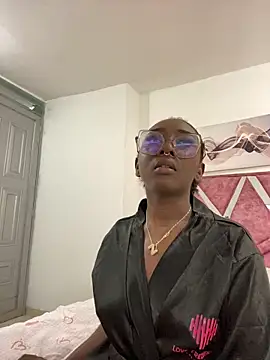 ZahhyGrey online show from 8, 3, 2026