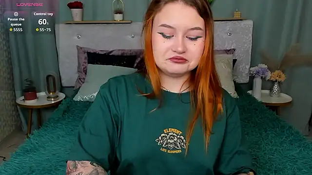 MilanaXHoney online show from 2, 2, 2026