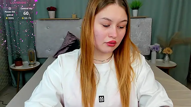 MilanaXHoney online show from 28, 2, 2026