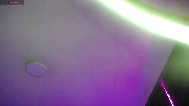  Emmaa x online show from 18, 12, 2025