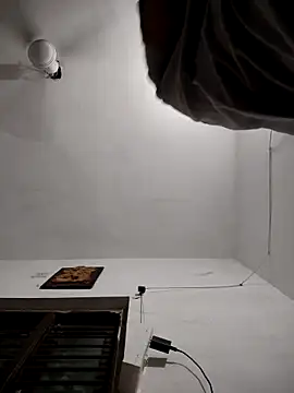 Snapshot of TwinklyBasket897 chatting on 17, 12, 2025 TwinklyBasket897 online show from 17, 12, 2025