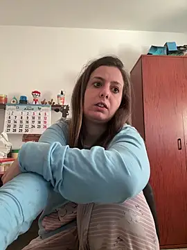 Snapshot of Sareyxon chatting on 15, 4, 2026 Sareyxon online show from 15, 4, 2026