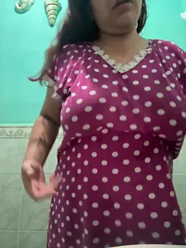 Kittysweet2001 online show from 22, 12, 2025