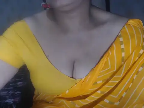 Snapshot of Hotronita123 chatting on 18, 12, 2025 Hotronita123 online show from 18, 12, 2025