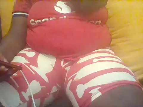 Snapshot of livhuwanie chatting on 5, 3, 2026 livhuwanie online show from 5, 3, 2026