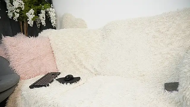 Snapshot of MissNaughtyClass chatting on 24, 3, 2026 MissNaughtyClass online show from 24, 3, 2026