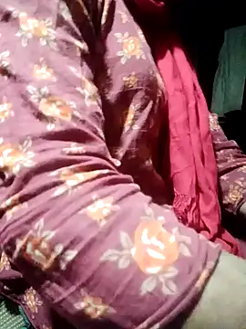 qeen3321 online show from 1, 12, 2025