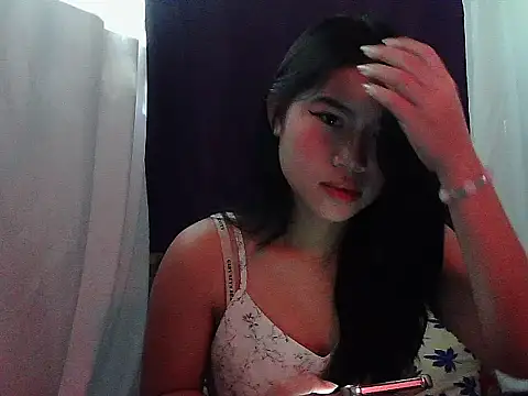 Allysonxx05 online show from 8, 2, 2026