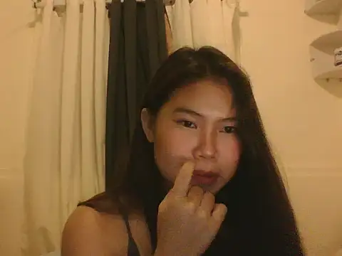 Snapshot of Allysonxx05 chatting on 3, 7, 2026 Allysonxx05 online show from 3, 7, 2026