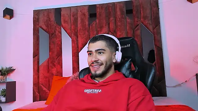 Franco banderas online show from 1, 2, 2026