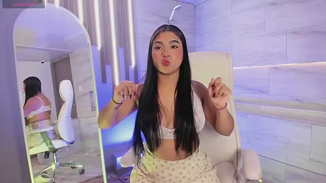 Mylarossi online show from 5, 2, 2026