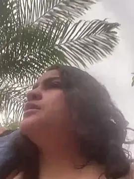 juliafoxfire online show from 22, 12, 2025