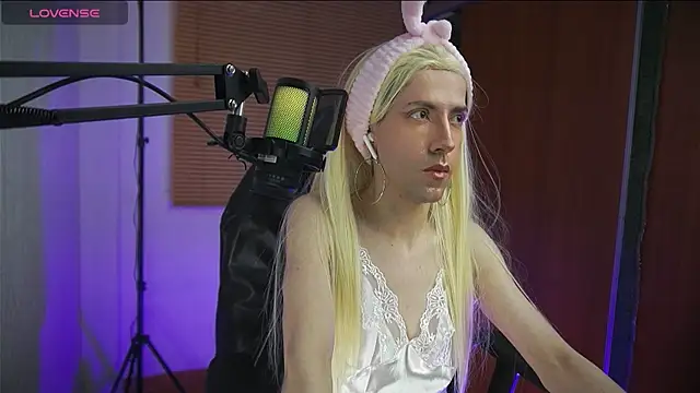 Asami y online show from 16, 4, 2026