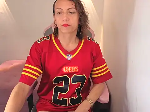 Ivonne ferrer   online show from 4, 2, 2026