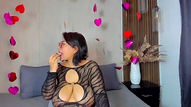 Meggan Moree online show from 26, 2, 2026