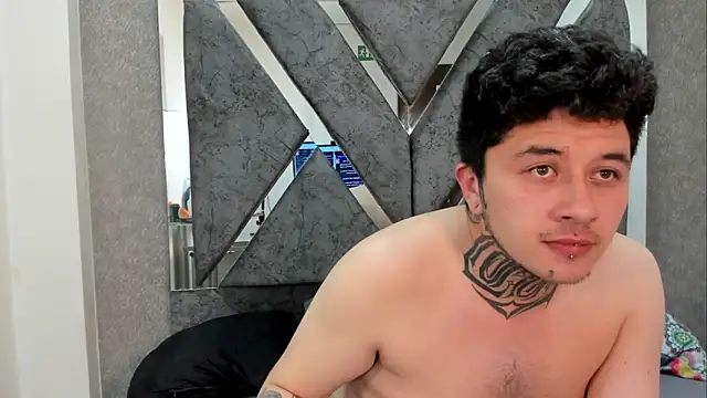 Snapshot of matthew_and_mila chatting on 6, 2, 2026 matthew and mila online show from 6, 2, 2026