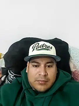 Snapshot of LoveTJ664 chatting on 18, 12, 2025 LoveTJ664 online show from 18, 12, 2025