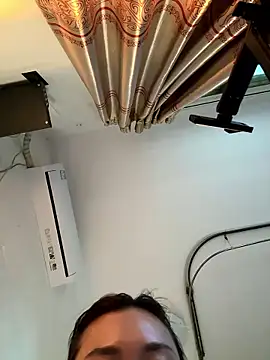 A-ZJunn online show from 10, 1, 2026