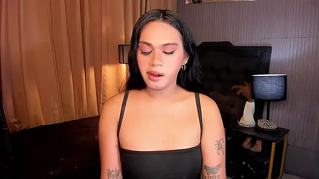 asianhugecockjulia online show from 1, 2, 2026