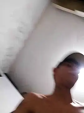 Lucasmk777 online show from 22, 12, 2025