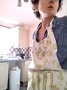 Amy01112 online show from 6, 5, 2026