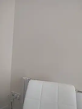Amy01112 online show from 9, 6, 2026