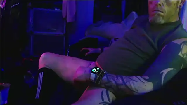 Prcdnhng690 online show from 18, 12, 2025