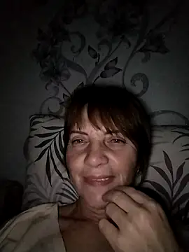 Snapshot of MichelleLove48 chatting on 1, 12, 2025 MichelleLove48 online show from 1, 12, 2025