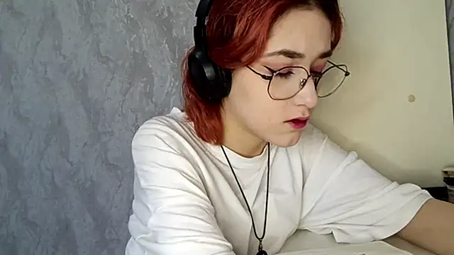 LinaWatter online show from 3, 12, 2025