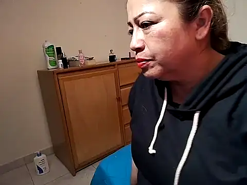 pamela 08 online show from 20, 12, 2025