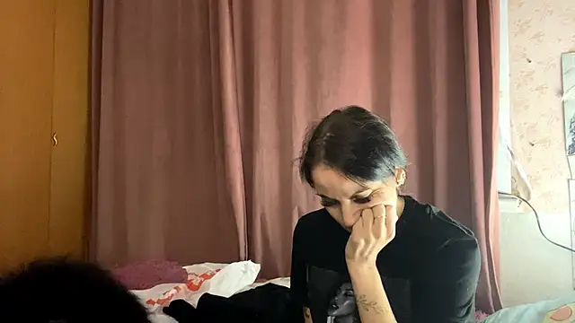 Snapshot of StacyHoyles chatting on 9, 1, 2026 StacyHoyles online show from 9, 1, 2026