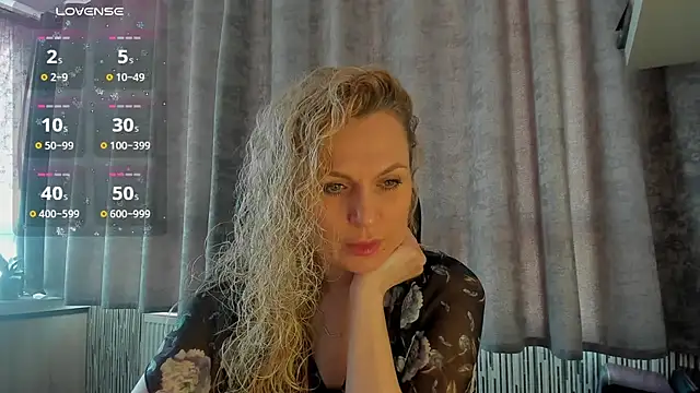 LanaLight x online show from 25, 2, 2026