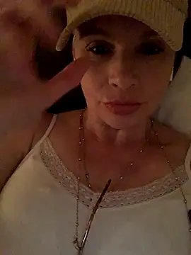 CherryCe online show from 5, 12, 2025